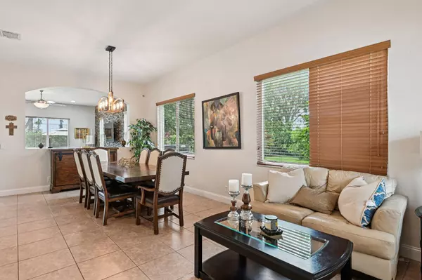 West Palm Beach, FL 33413,553 Gazetta WAY