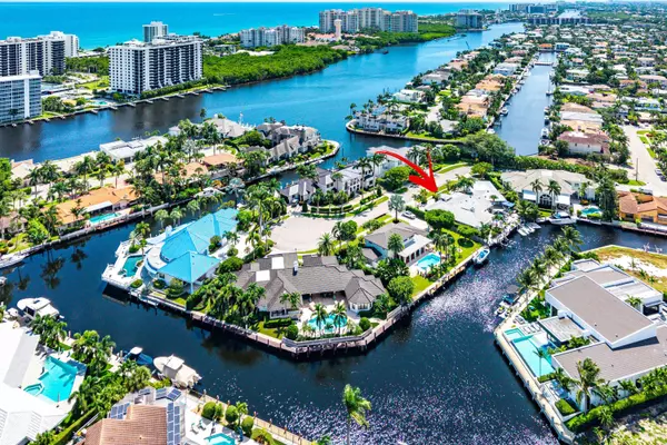 Boca Raton, FL 33487,7425 NE Bay Cove CT