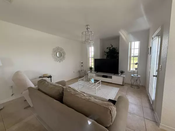 Saint Lucie West, FL 34986,156 SW Peacock BLVD 29202