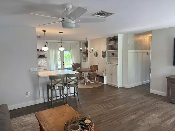 Hobe Sound, FL 33455,8713 SE Sandridge AVE