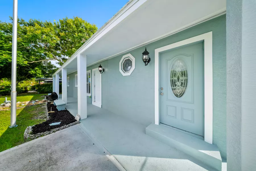 213 Osceola AVE, Fort Pierce, FL 34982