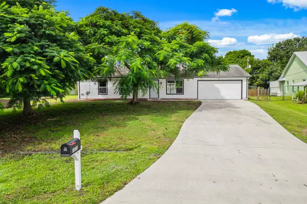 1575 SW Fresno RD, Port Saint Lucie, FL 34953