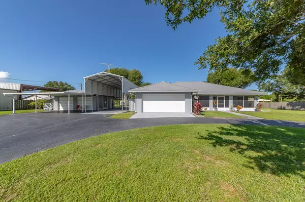 3885 SW 11th AVE, Okeechobee, FL 34974