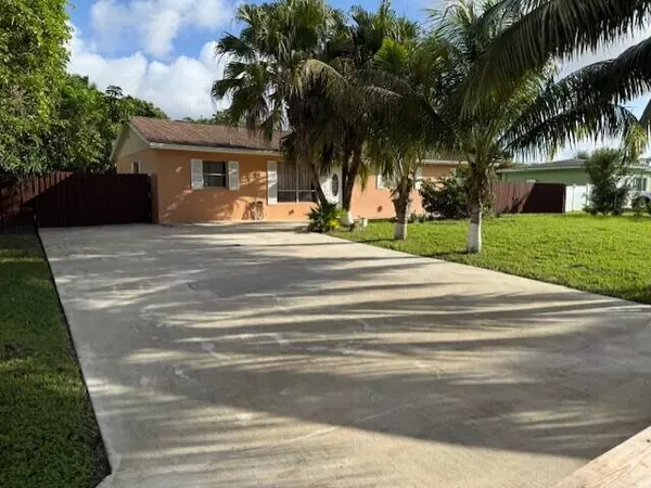 9179 Melody RD, Lake Worth, FL 33467