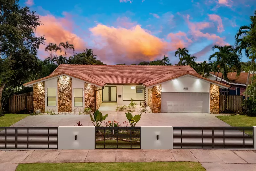 18735 NE 18th AVE, Miami, FL 33179