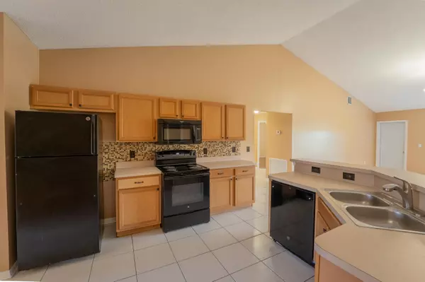 Port Saint Lucie, FL 34984,2518 SW Cooper LN