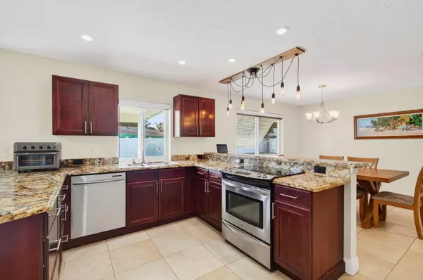 Delray Beach, FL 33445,4712 Ellwood DR