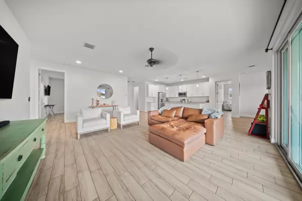 Port Saint Lucie, FL 34953,2437 SW Santana AVE