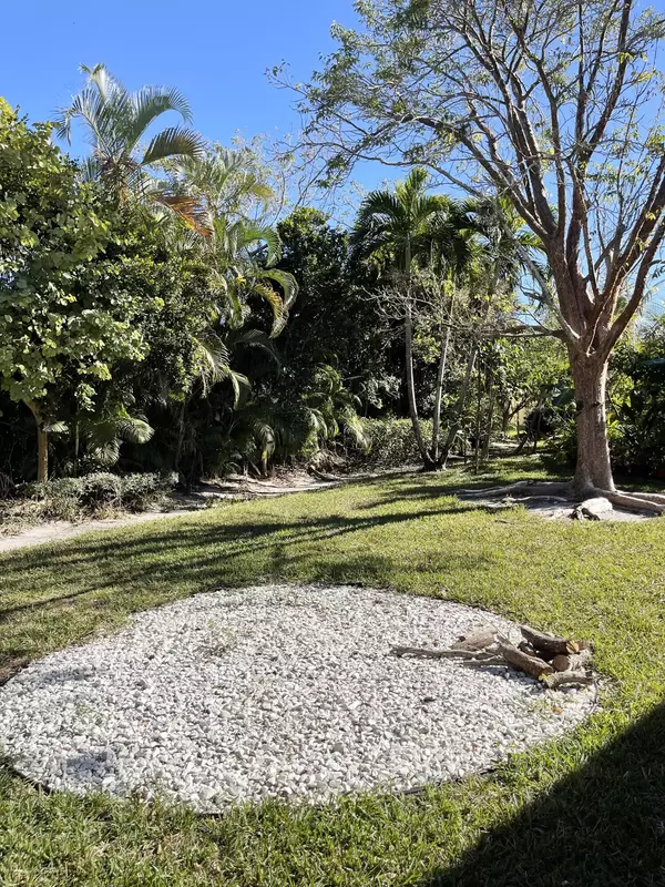 West Palm Beach, FL 33413,870 Gazetta WAY