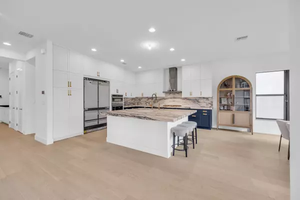 Boca Raton, FL 33434,20123 Casa De Campo LN