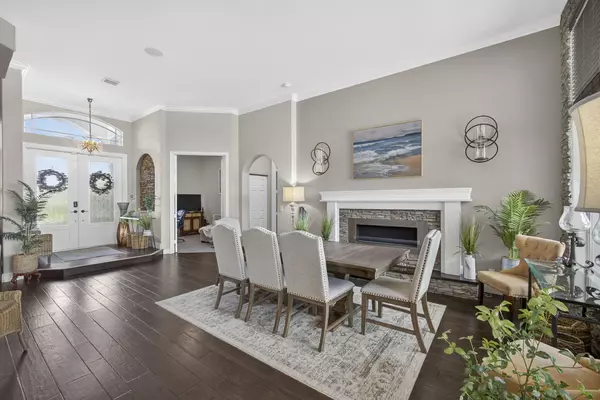 Lake Worth, FL 33449,10668 Oak Meadow LN