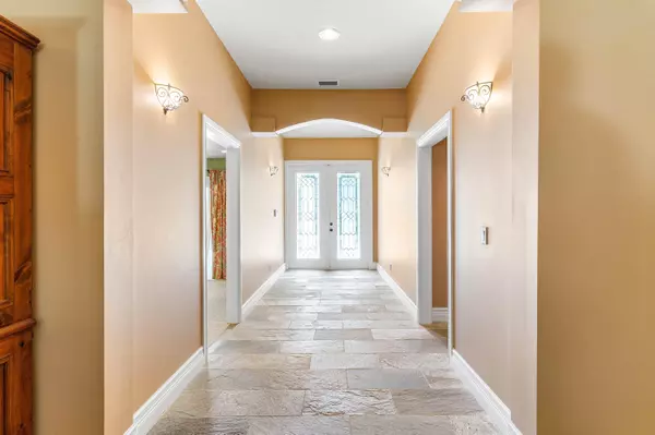 Boynton Beach, FL 33436,10295 Saint Andrews RD