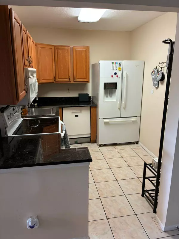 Boca Raton, FL 33431,480 NW 20th ST 3070