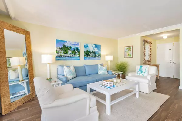 Palm Beach, FL 33480,170 Chilean AVE 2d