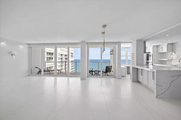 Fort Lauderdale, FL 33308,4300 N Ocean BLVD 15d