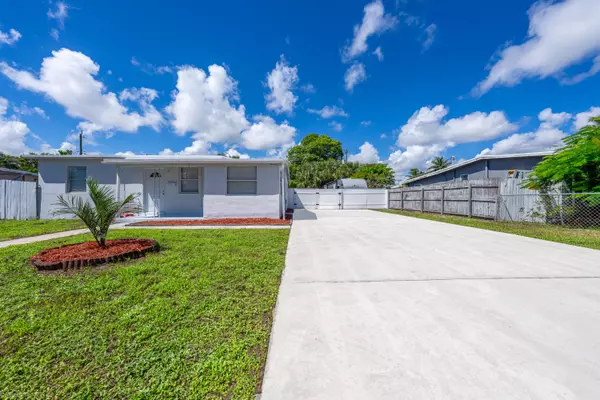 Pompano Beach, FL 33064,5337 NE 17th AVE