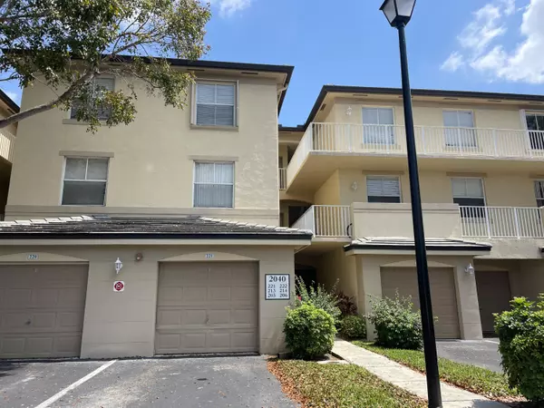 Wellington, FL 33414,2040 Greenview Shores BLVD 221
