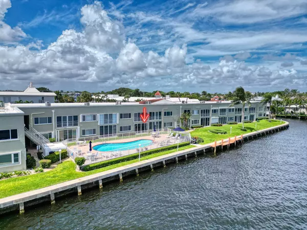 Boca Raton, FL 33431,711 NE Harbour TER 3090