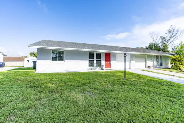 Stuart, FL 34997,103 SE Norfolk BLVD