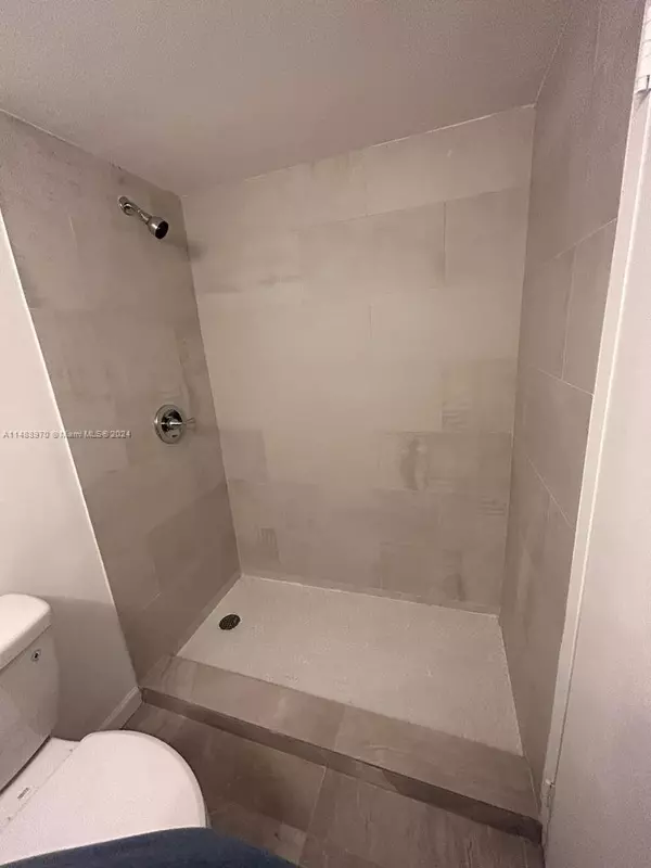 Deerfield Beach, FL 33064,4314 NW 9th AVE 4-3a