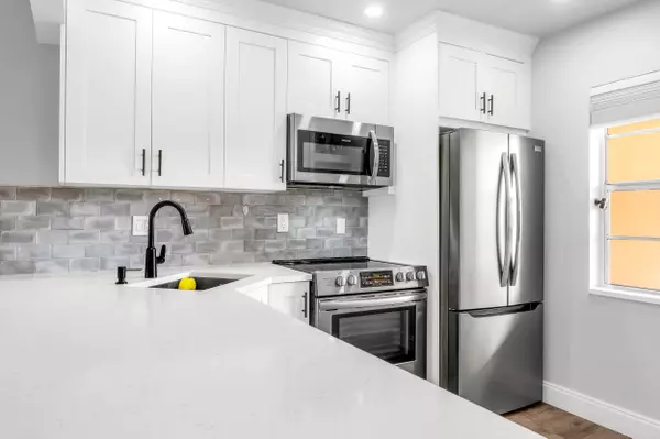 Delray Beach, FL 33446,14721 Bonaire BLVD 306