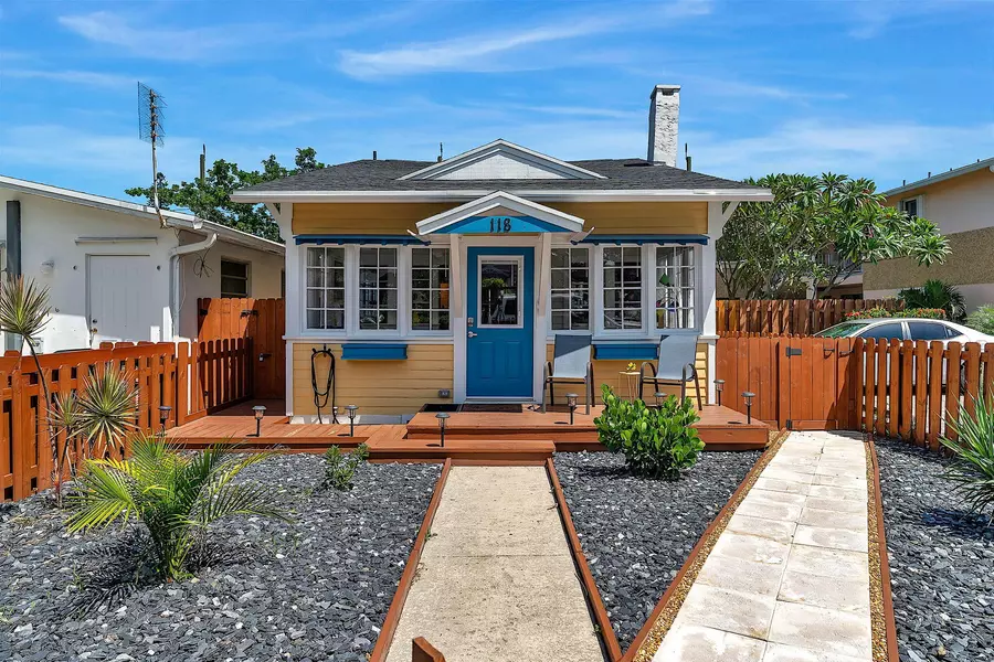 118 S J ST, Lake Worth Beach, FL 33460