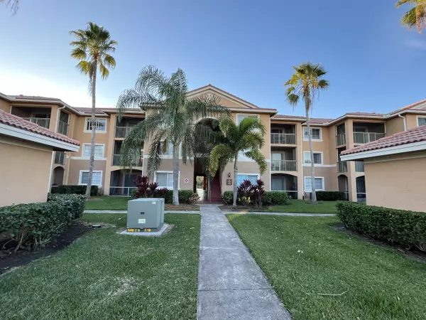 3736 NW Mediterranean LN 208, Jensen Beach, FL 34957