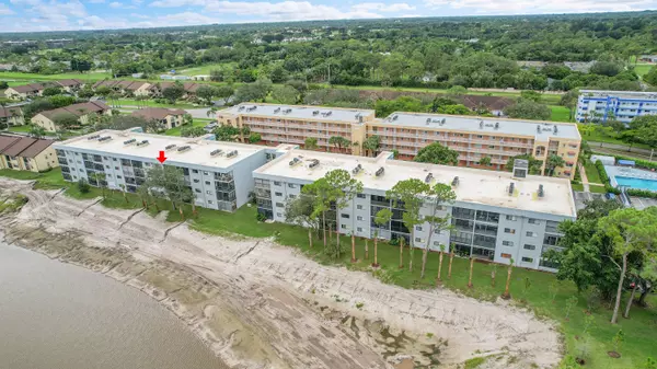 Lake Worth, FL 33467,4725 E Lucerne Lakes BLVD 411