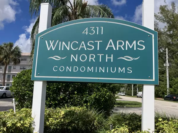 4311 Crystal Lake DR 116, Pompano Beach, FL 33064
