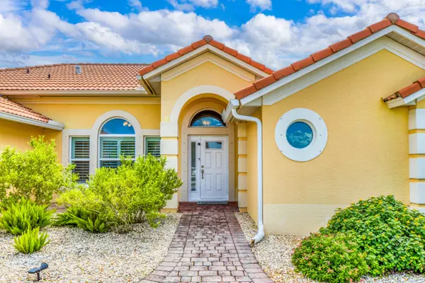 Port Saint Lucie, FL 34987,2620 SW Altamira AVE