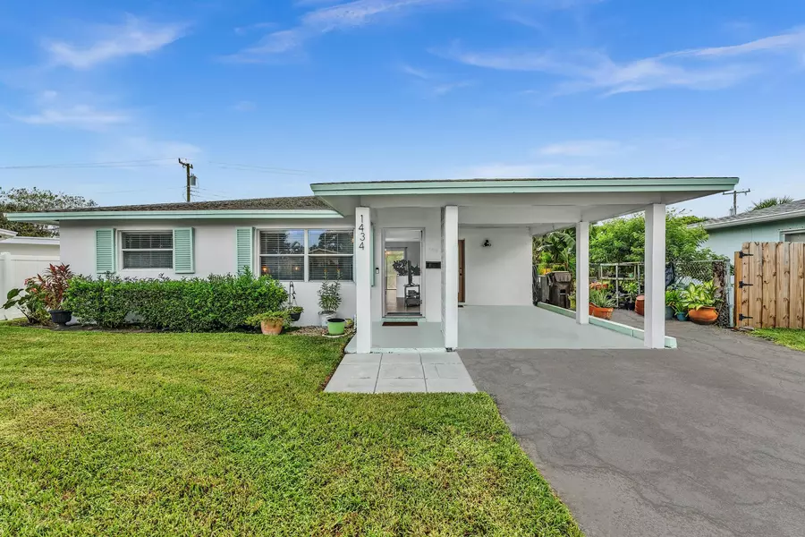 1434 7th ST, West Palm Beach, FL 33401