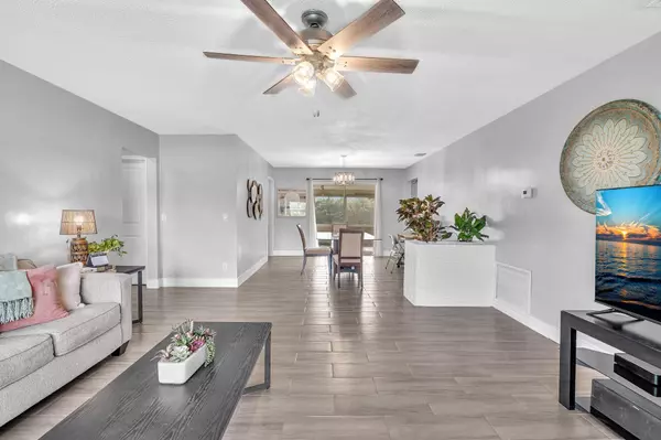 West Palm Beach, FL 33401,1434 7th ST