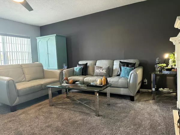 Palm Beach Gardens, FL 33410,10000 N N Meridian WAY 15