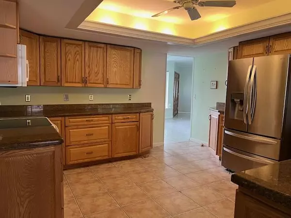 Atlantis, FL 33462,200 Walton Heath DR