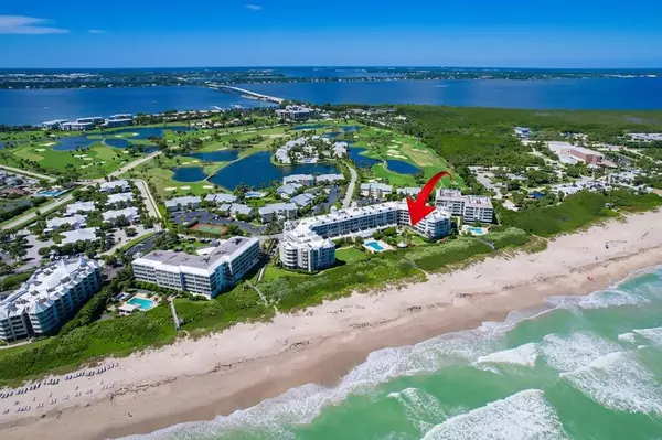 Stuart, FL 34996,579 NE Plantation RD N207