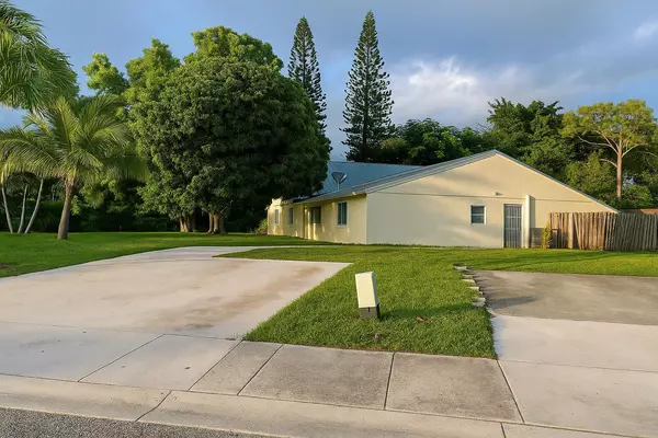 Delray Beach, FL 33445,4495 NW 3rd DR