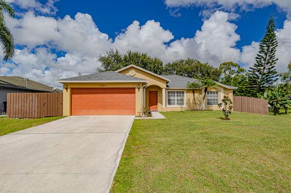 1265 SW Albenga AVE, Port Saint Lucie, FL 34953
