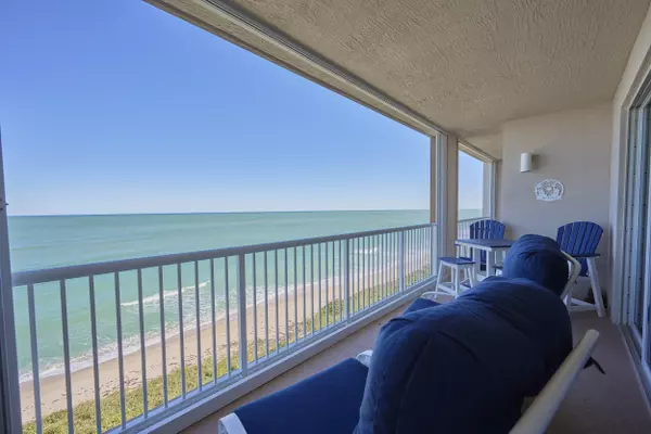 Hutchinson Island, FL 34949,4160 N Highway A1a 1002