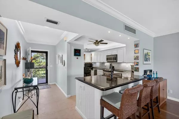 Jupiter, FL 33477,300 N Highway A1a C-405
