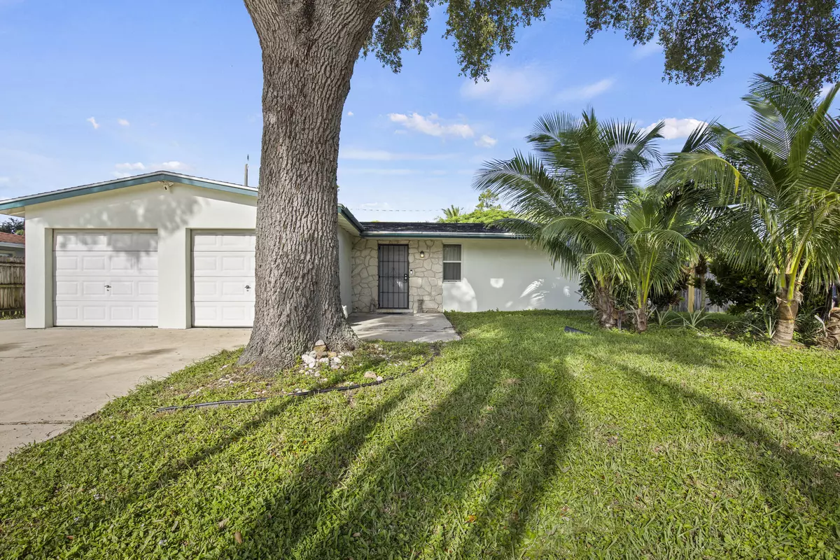 Palm Springs, FL 33461,333 Masters RD