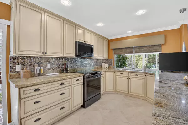 Boca Raton, FL 33433,5527 N Cameo DR