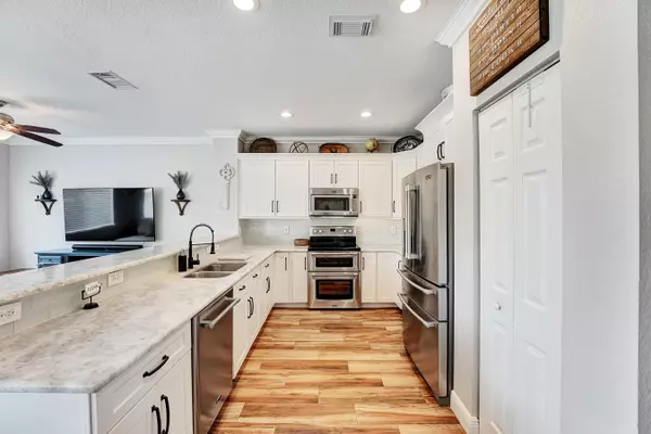 Boynton Beach, FL 33426,3008 N Evergreen CIR