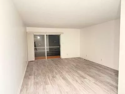 West Palm Beach, FL 33417,27 Golfs Edge H