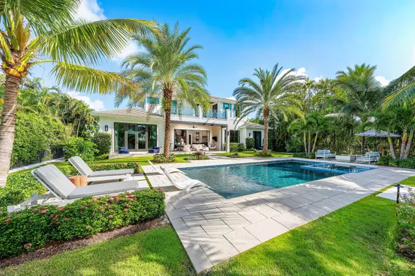 Gulf Stream, FL 33483,530 Old School RD