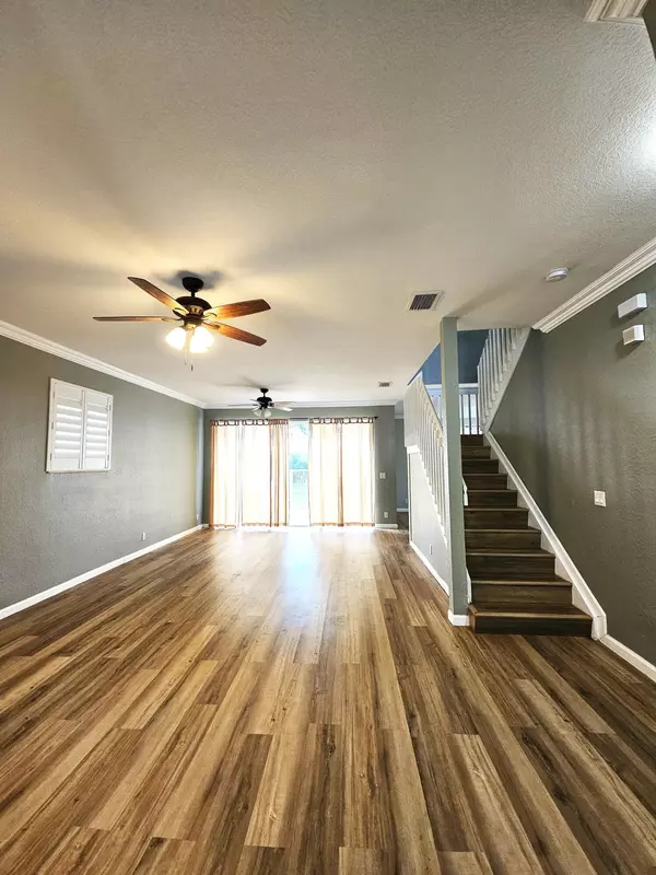 Royal Palm Beach, FL 33414,169 Berenger WALK