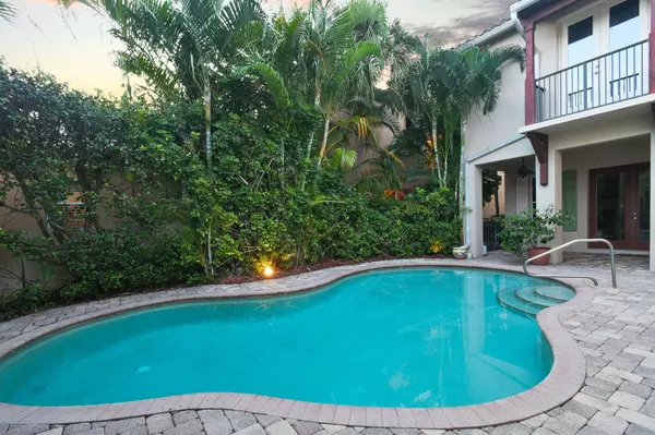 Jupiter, FL 33458,108 Santiago DR