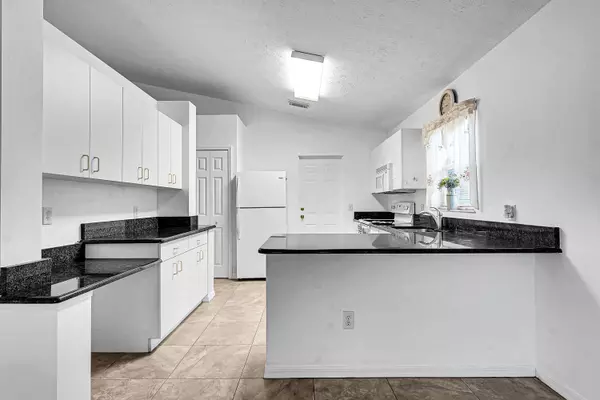 Fort Pierce, FL 34951,6625 Alheli CT