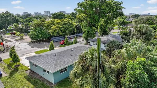 Pompano Beach, FL 33062,1851 NE 25th AVE 2