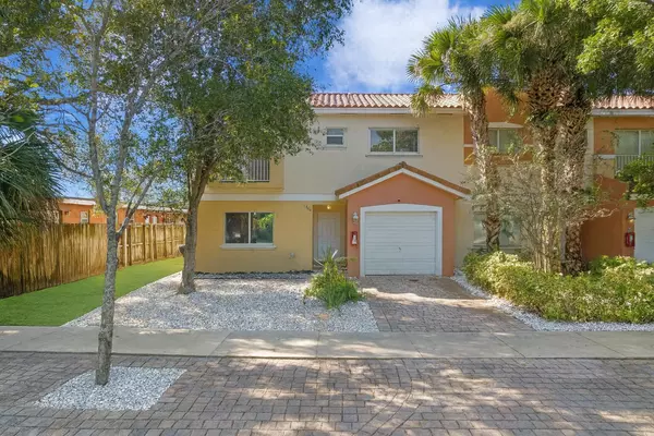 1304 NW 3rd ST, Fort Lauderdale, FL 33311