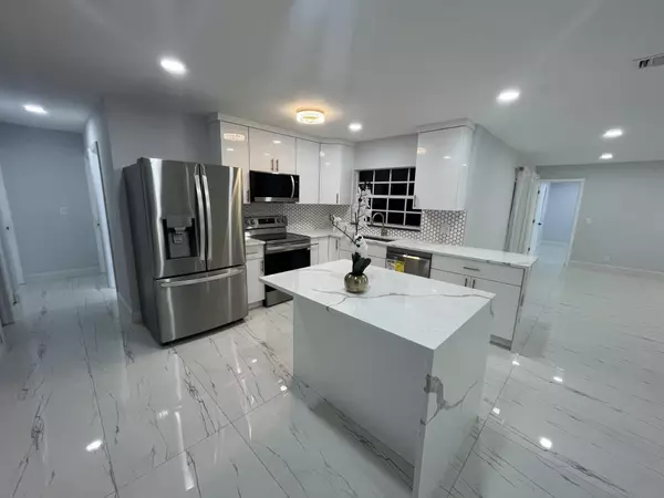 Boca Raton, FL 33486,1720 SW 13th ST